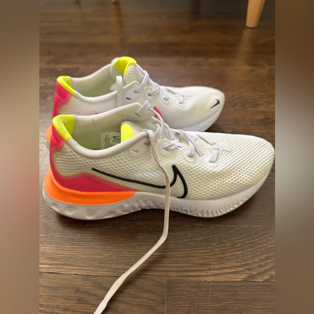 Hardly worn Nike Renew sneakers